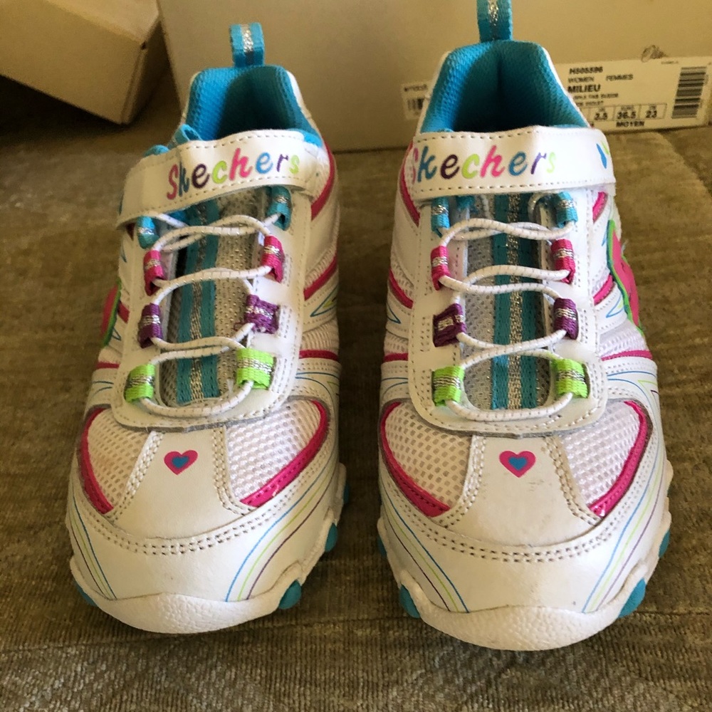 Skechers girls light up sneakers